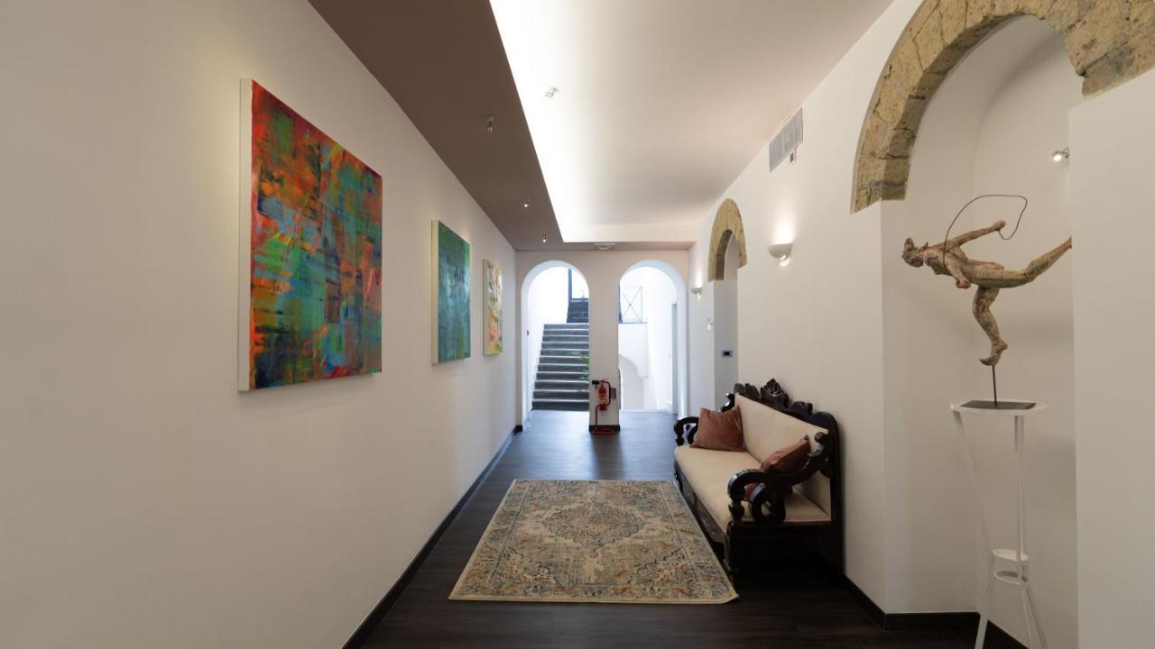 ホテル Palazzo Cappuccini Art Relais ナポリ エクステリア 写真