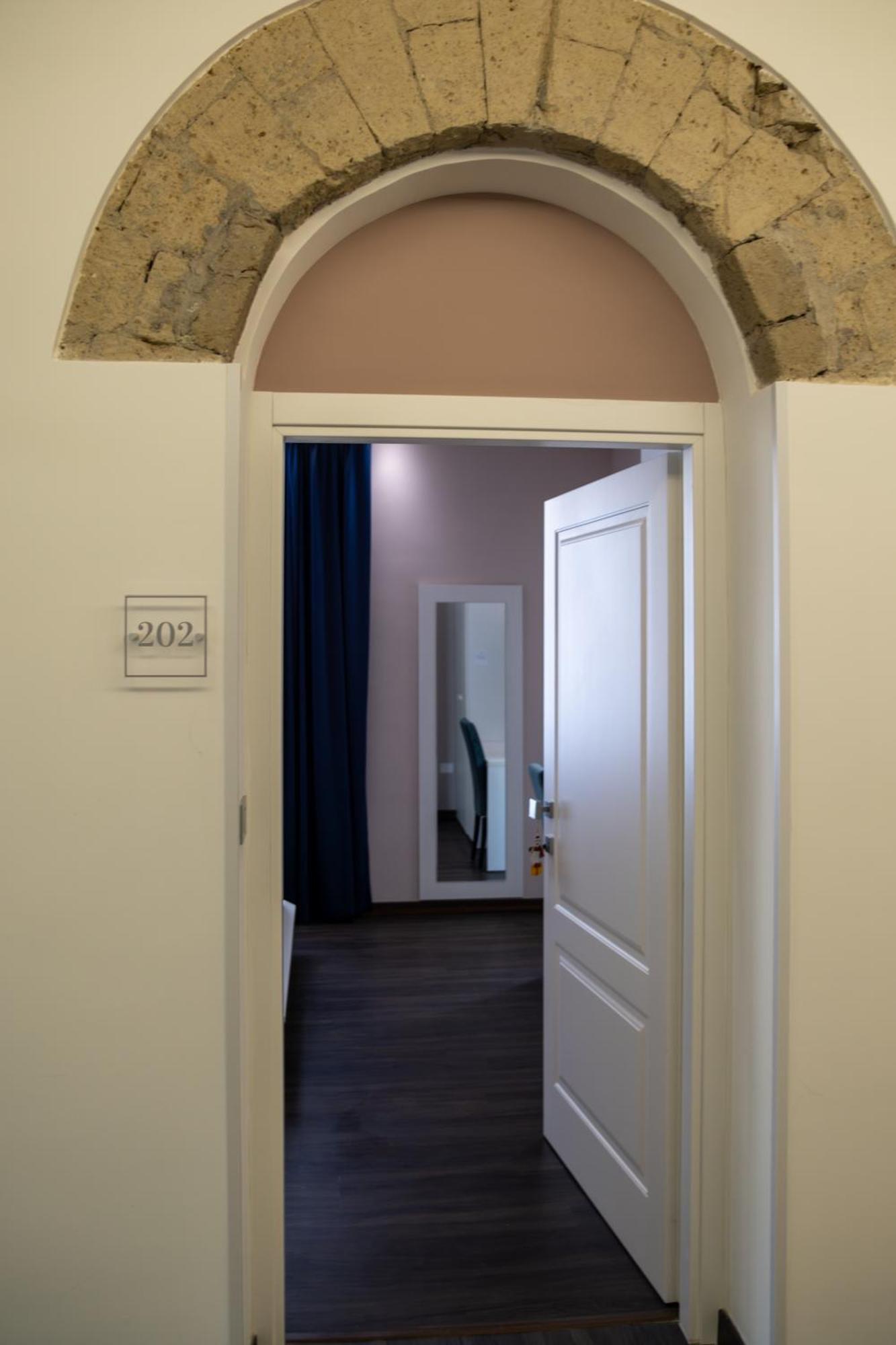ホテル Palazzo Cappuccini Art Relais ナポリ エクステリア 写真