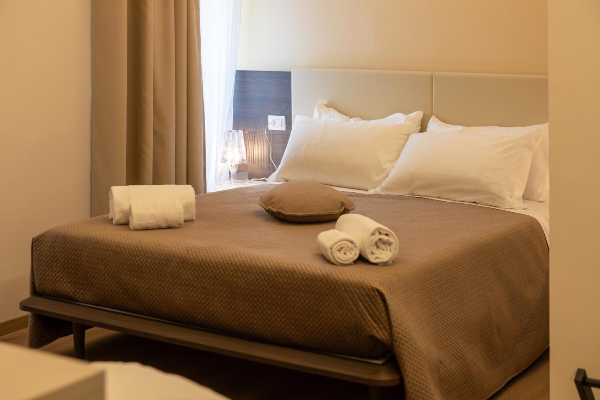 ホテル Palazzo Cappuccini Art Relais ナポリ エクステリア 写真